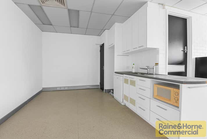 13&14/220 Boundary Street Spring Hill QLD 4000 - Image 6