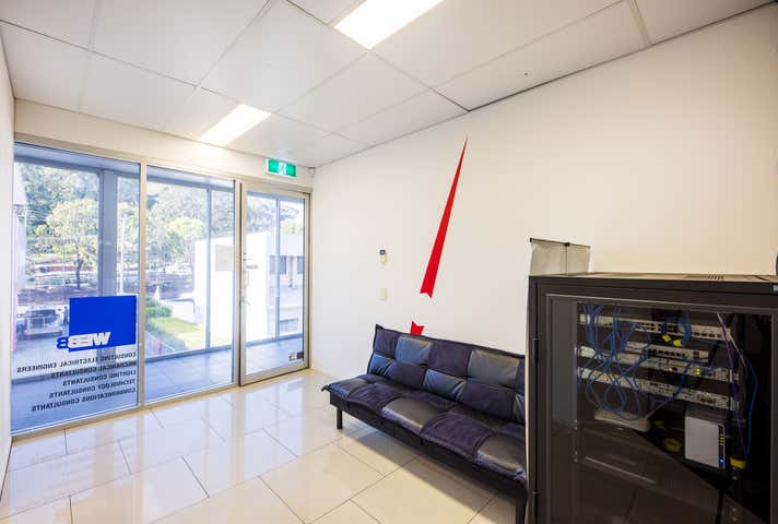 14/79 West Burleigh Road Burleigh Heads QLD 4220 - Image 4