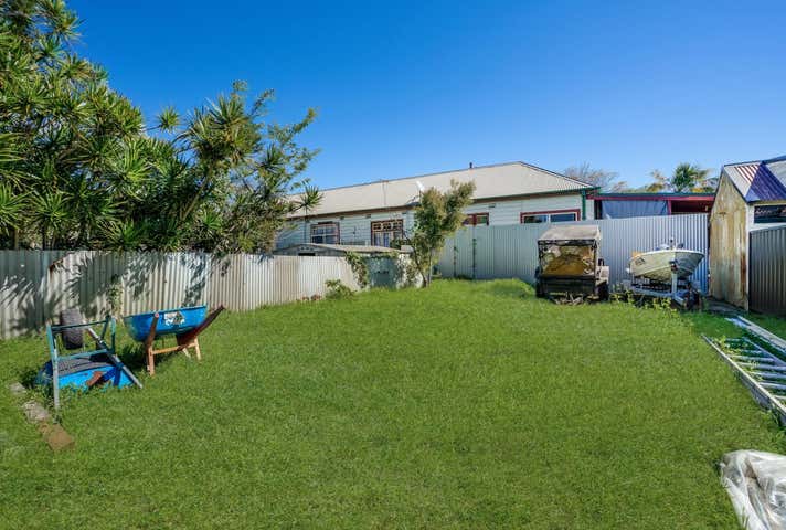 79 Young Street Carrington NSW 2294 - Image 4