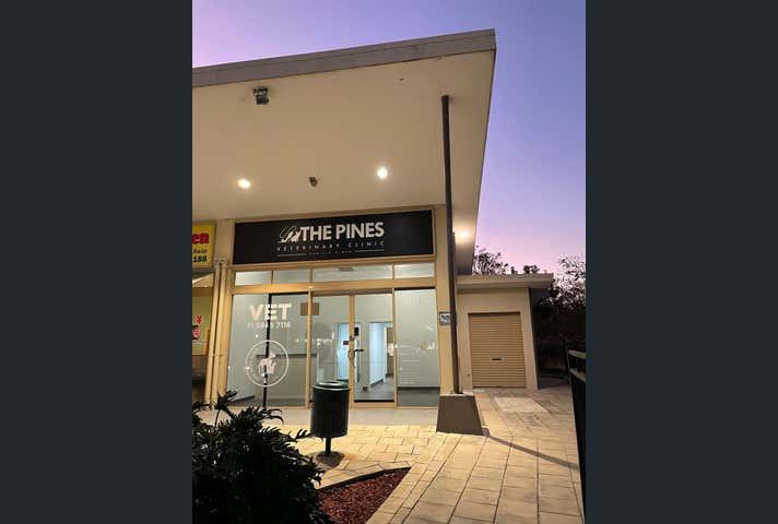 10/2 Universal Street Pacific Pines QLD 4211 - Image 5