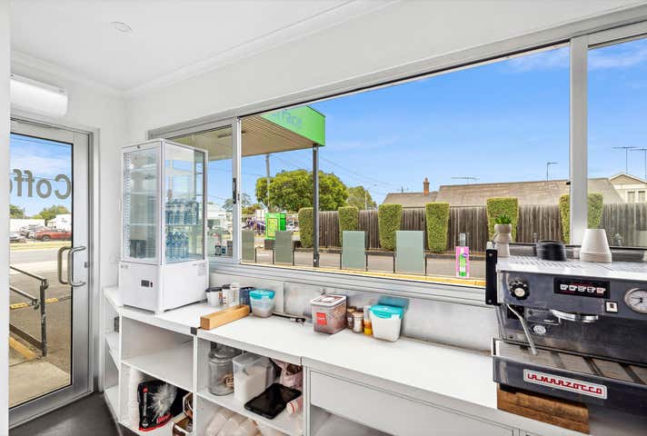 310A Latrobe Terrace Newtown VIC 3220 - Image 4