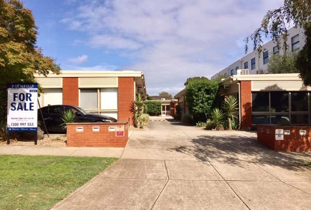 9/215 Watton Street Werribee VIC 3030 - Image 2