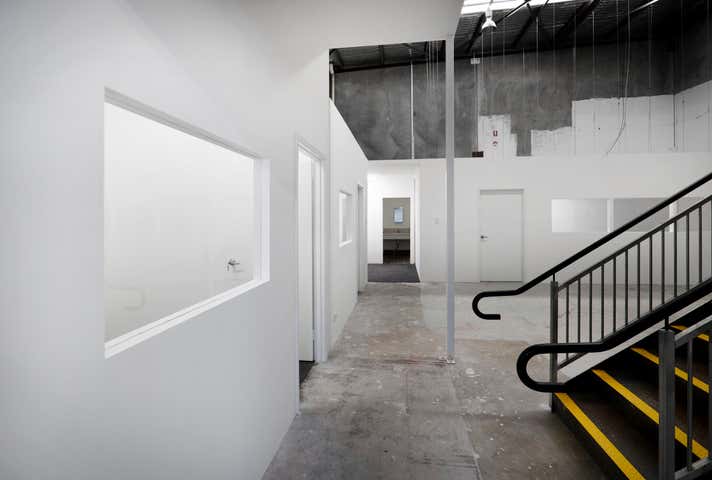 Unit A & B, 35 Tacoma Circuit Canning Vale WA 6155 - Image 10