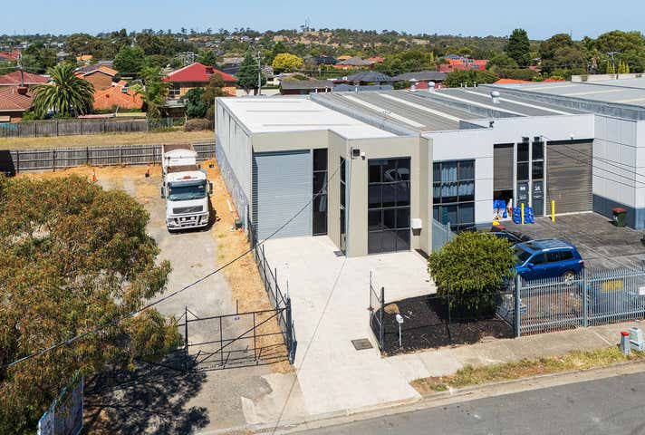 58 Longview Court Thomastown VIC 3074 - Image 3