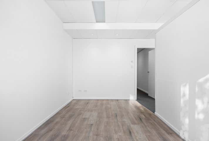 1/6 Metro Parade Mawson Lakes SA 5095 - Image 3