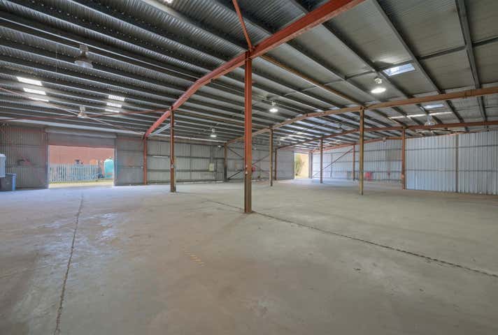 3 Carole Road Maddington WA 6109 - Image 13