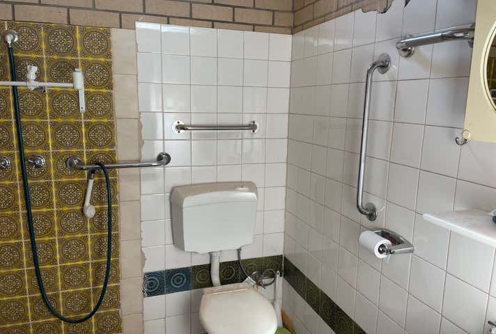 70 Barrack Street Merredin WA 6415 - Image 24