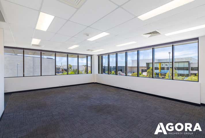 Unit 1 &2 / 53 Bushland Ridge Bibra Lake WA 6163 - Image 4