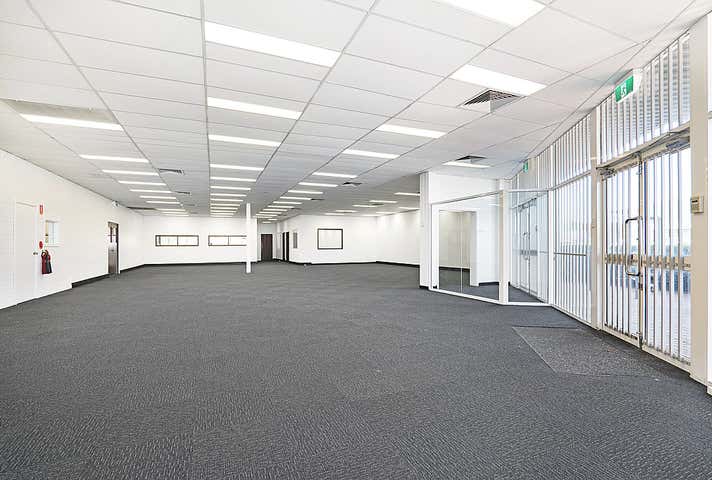 Unit 2, 2 Purdy Place Canning Vale WA 6155 - Image 7