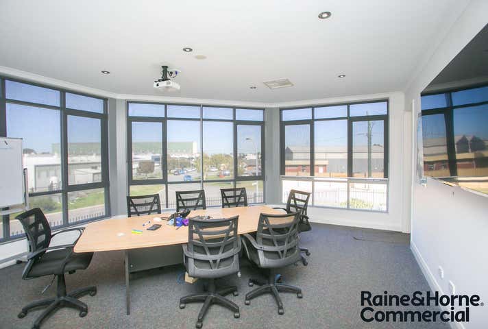 80 May Holman Drive Bassendean WA 6054 - Image 4