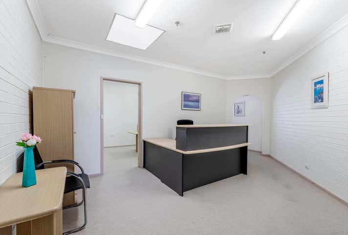 6/236-242 Cowlishaw Street Greenway ACT 2900 - Image 9