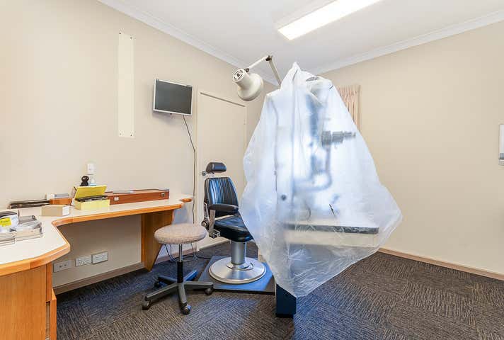 93 Warwick Road Duncraig WA 6023 - Image 15