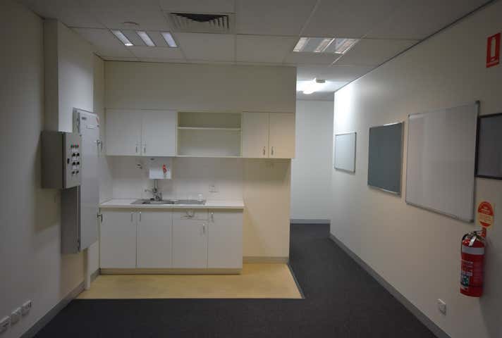 1-2/324 Griffith Road Lavington NSW 2641 - Image 11