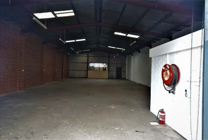 6/4 Hayley Street Maddington WA 6109 - Image 4