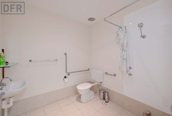 6/27 Tamara Drive Cockburn Central WA 6164 - Image 12