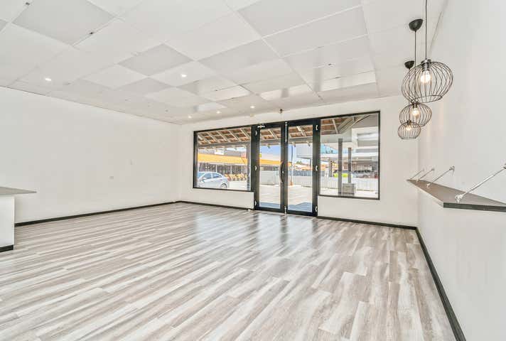 Stirling Village, 10/4  Sanderling Street Stirling WA 6021 - Image 8