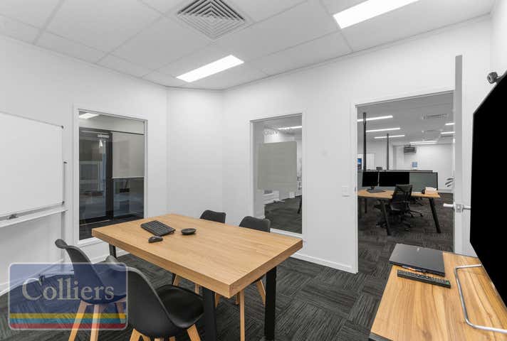 3/60 Ingham Road West End QLD 4810 - Image 5