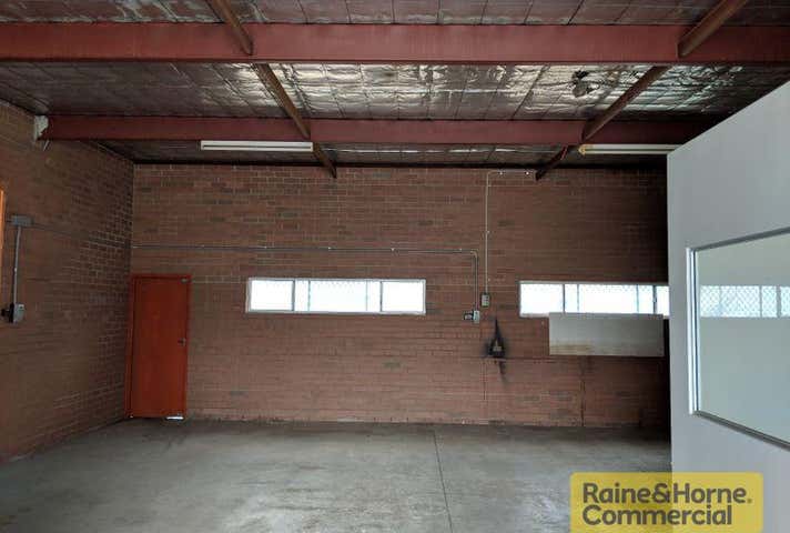 Unit 7 / 20 Milford Street East Victoria Park WA 6101 - Image 3