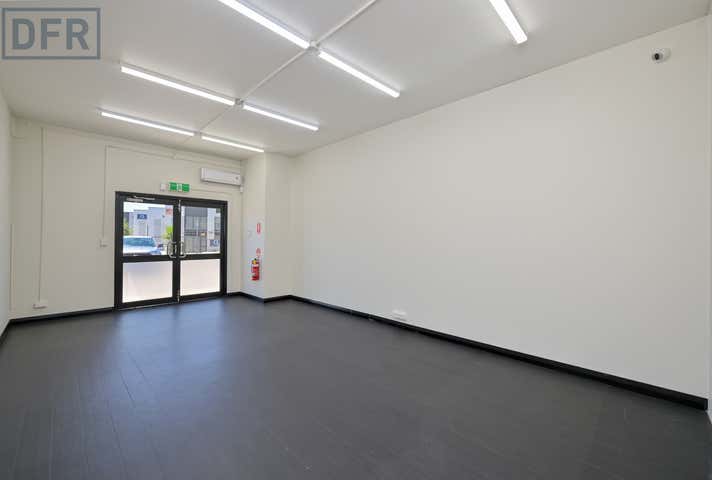 2/44 Erceg Road Yangebup WA 6164 - Image 6