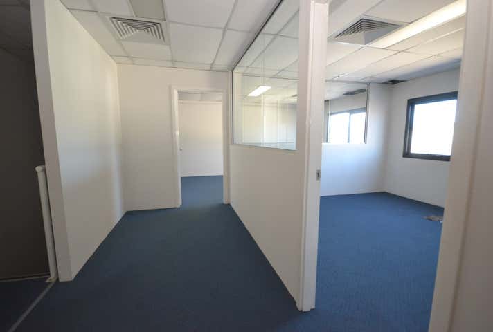 32 Stiles Avenue Burswood WA 6100 - Image 11