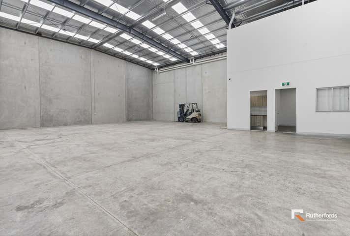 90 Yale Drive Epping VIC 3076 - Image 3