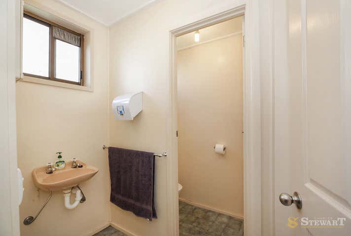 28 Wilson Street Colac VIC 3250 - Image 6