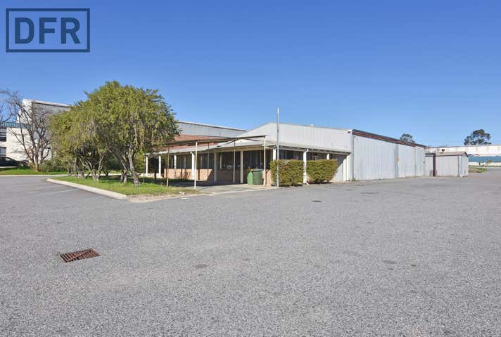 33 Spencer Street Cockburn Central WA 6164 - Image 2