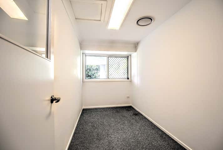 180 Napper Road Parkwood QLD 4214 - Image 9