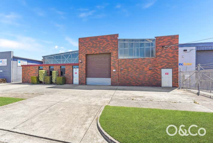 2 Hewitt Street Cheltenham VIC 3192 - Image 2
