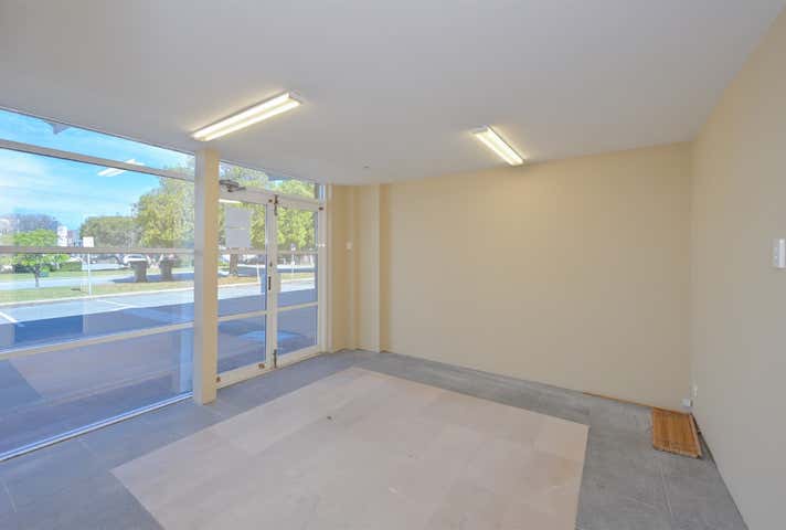 4&5/29 Gympie Way Willetton WA 6155 - Image 6