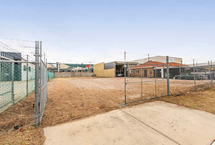 10 Lefroy Avenue Midland WA 6056 - Image 2
