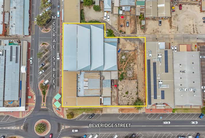 19-25 & 27-29 McCrae Street & 213 Beveridge Street Swan Hill VIC 3585 - Image 11