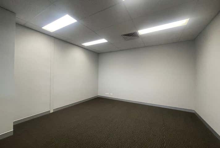 60 Distinction Road Wangara WA 6065 - Image 22