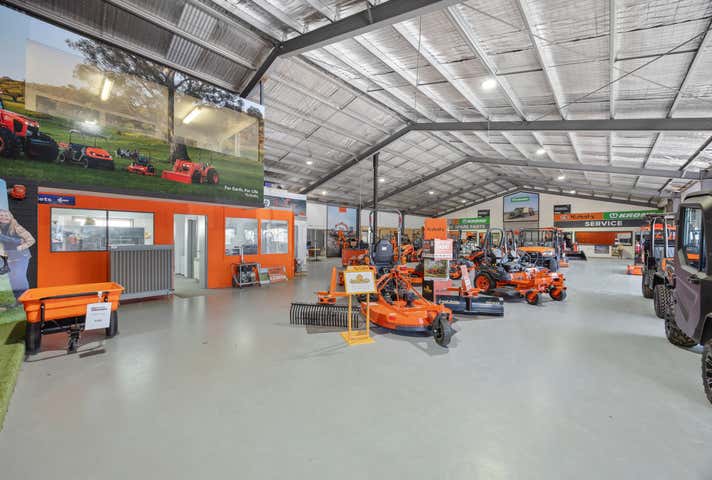 12 Wiltshire Lane Delacombe VIC 3356 - Image 5