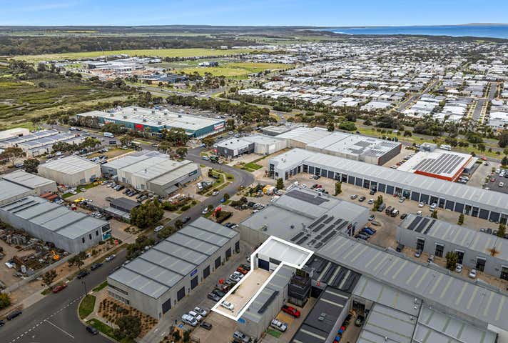 3/5 Haystacks Drive Torquay VIC 3228 - Image 9