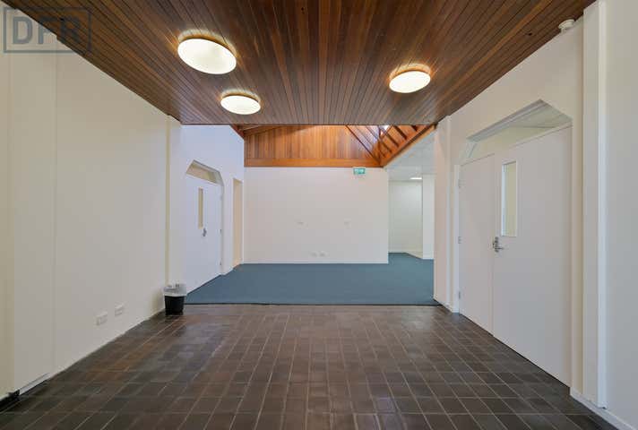 31 Manning Road Cannington WA 6107 - Image 17