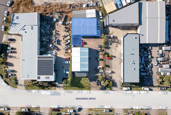 Unit 2, 32 Seasands Drive Redhead NSW 2290 - Image 2