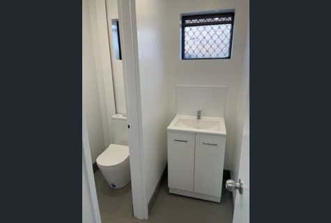 4/3 Canham Way Greenwood WA 6024 - Image 4