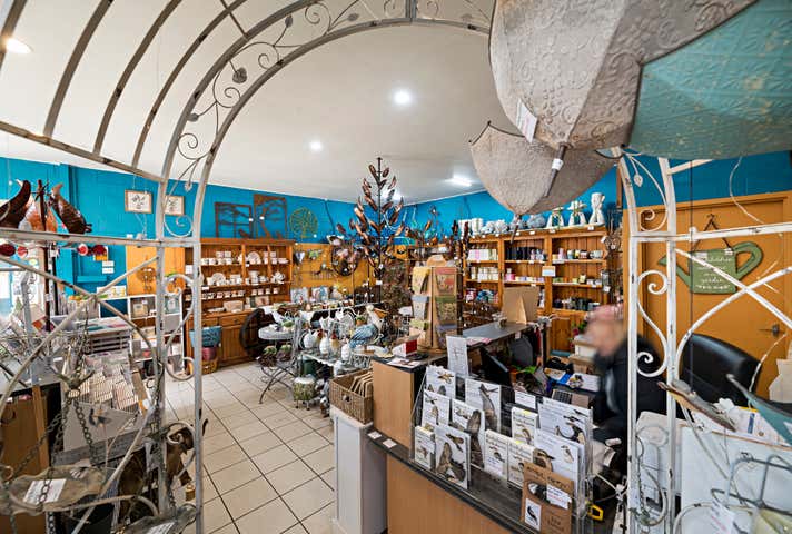 5 & 6 / 103 Evans Street Sunbury VIC 3429 - Image 4