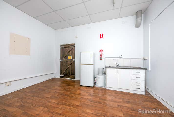 70 O'Shanassy St Sunbury VIC 3429 - Image 8