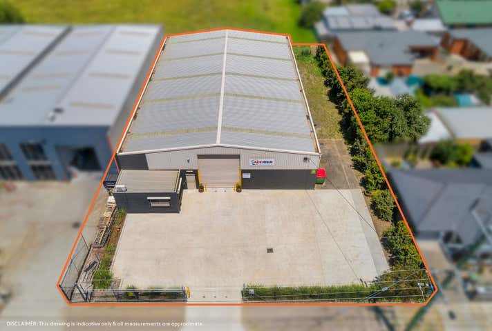 18 Enmore Street North Geelong VIC 3215 - Image 1