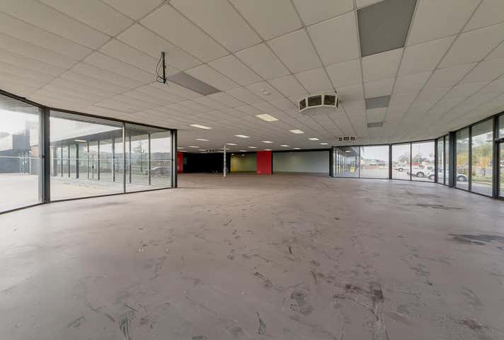 2 & 3, 6 Buckingham Drive Wangara WA 6065 - Image 9