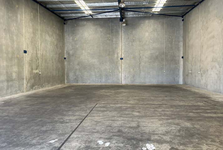 8/122-124 Radium Street North Welshpool WA 6106 - Image 2