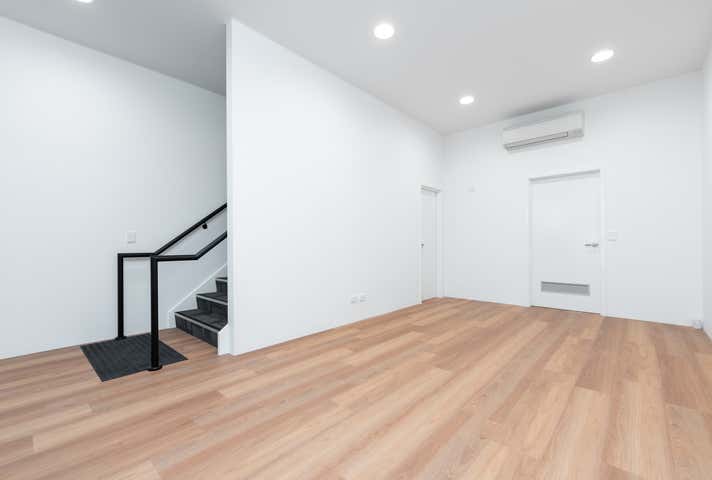 Unit 1 / 9 Accomplish Way Wangara WA 6065 - Image 4