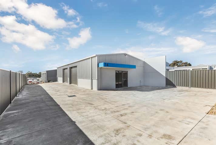 8/10 Matchett Drive East Bendigo VIC 3550 - Image 3