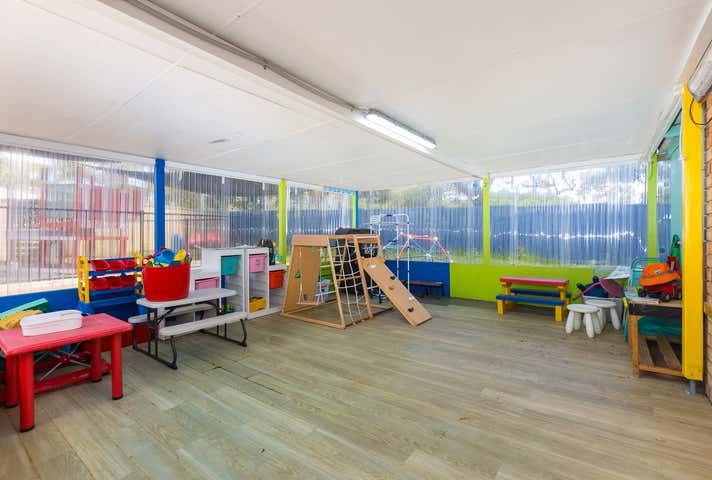 141-143 Meares Avenue Parmelia WA 6167 - Image 8