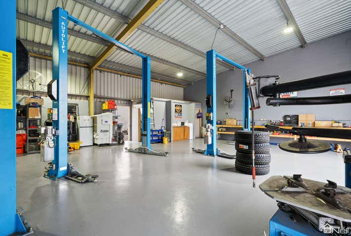 1/33 Gillam Drive Kelmscott WA 6111 - Image 14