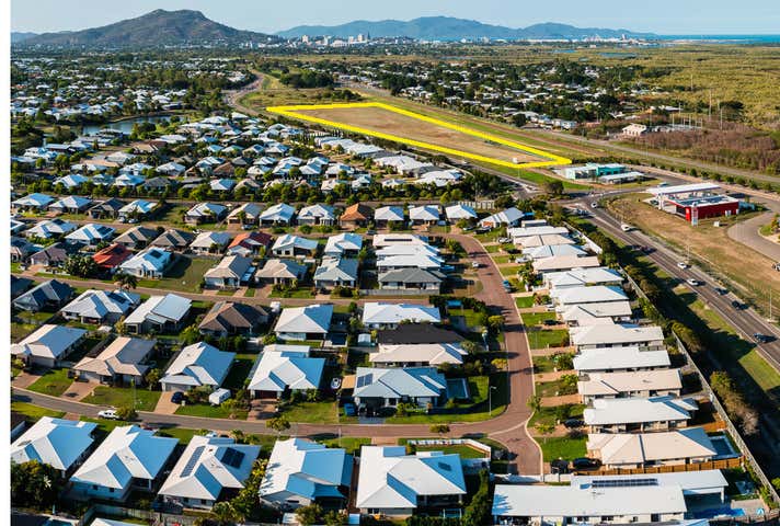 123 Lakeside Drive Idalia QLD 4811 - Image 12