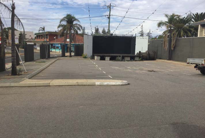 19 Gregory Street Geraldton WA 6530 - Image 24