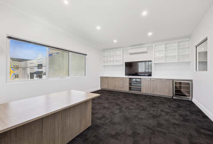 2/7 Leeway Court Osborne Park WA 6017 - Image 11